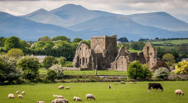 Ireland, “Luck Of The Irish” Quilt Tour September 7th – September 18th, 2022
